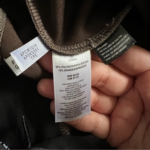 Andrew Marc Suede Pants Women’s Size L - Picture 3 of 7